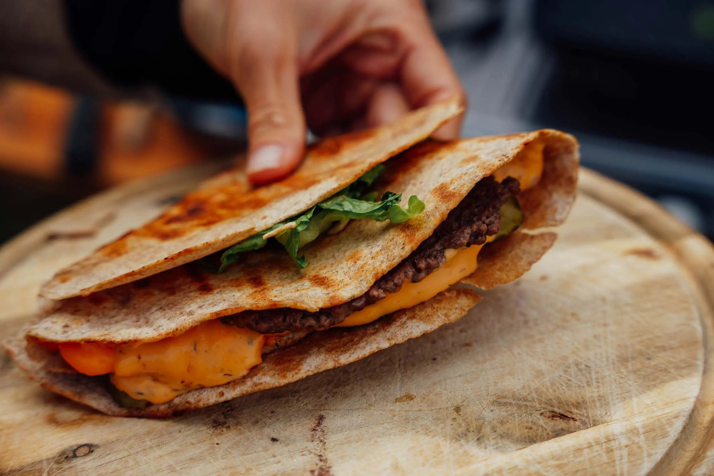 4-Seiten-Cheeseburger-Wrap Campingaz & Coleman