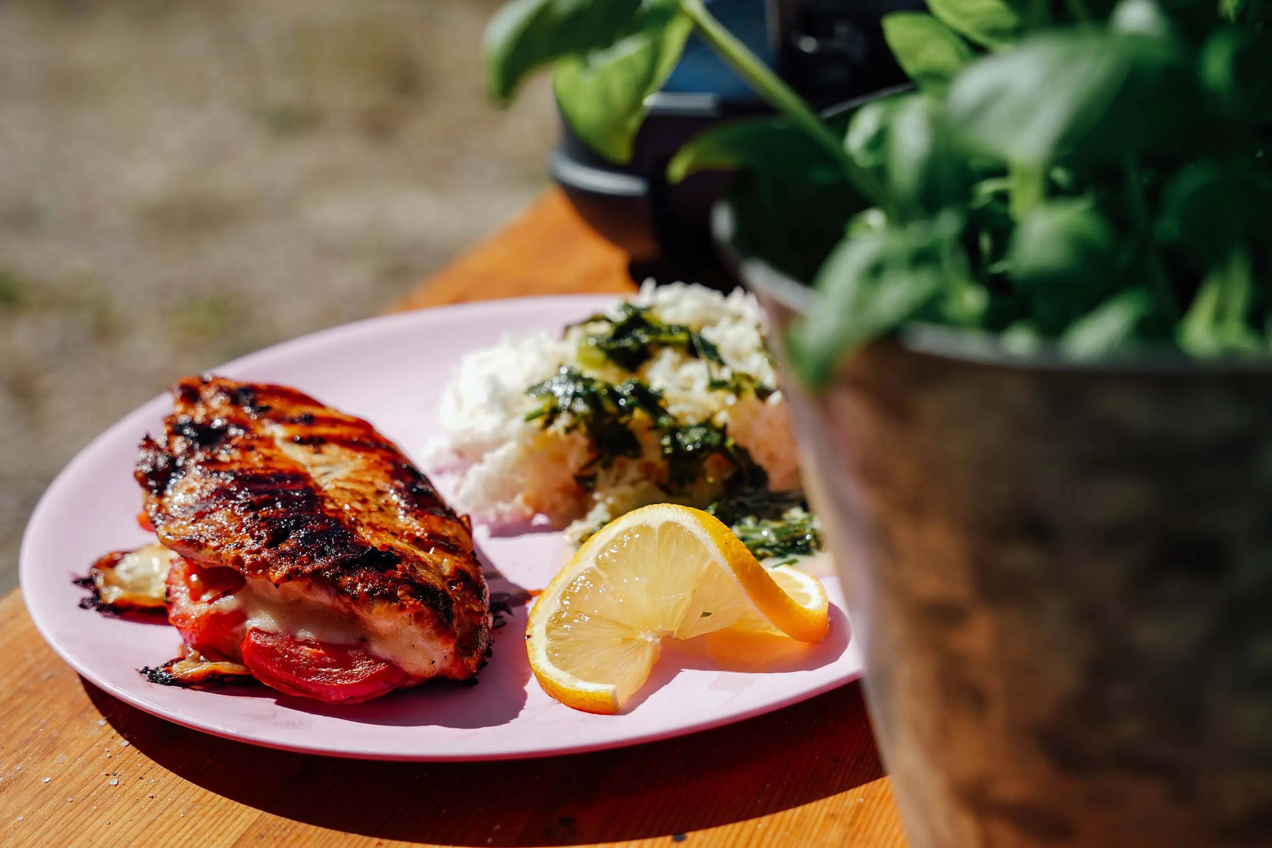 Gefüllte Hähnchenbrust mit Tomate & Mozzarella – Cremig & Aromatisch ... Gefüllte Hähnchenbrust mit Tomate & Mozzarella – Cremig & Aromatisch ...