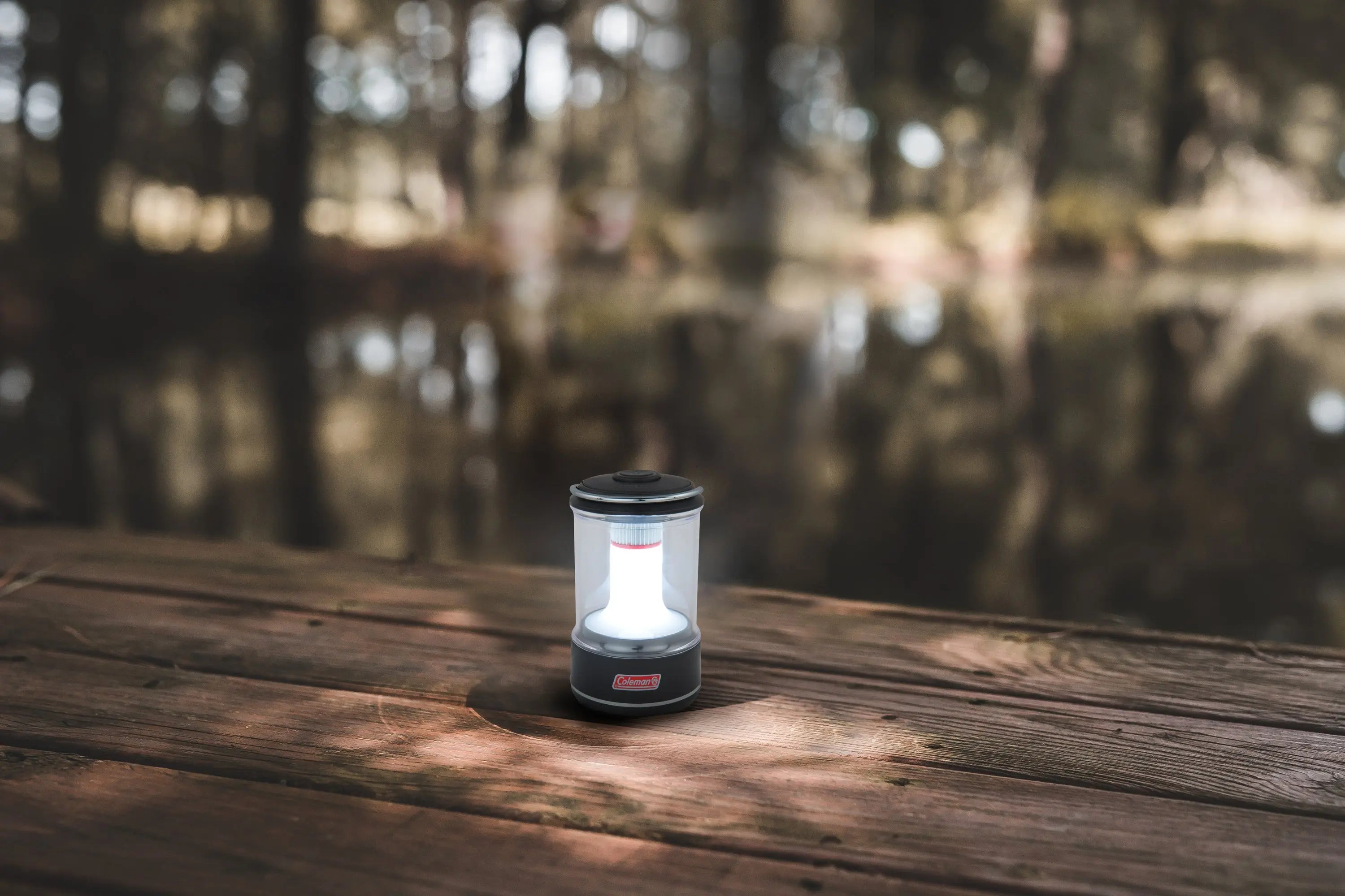 BatteryGuard 200L Mini LED Lampe Coleman