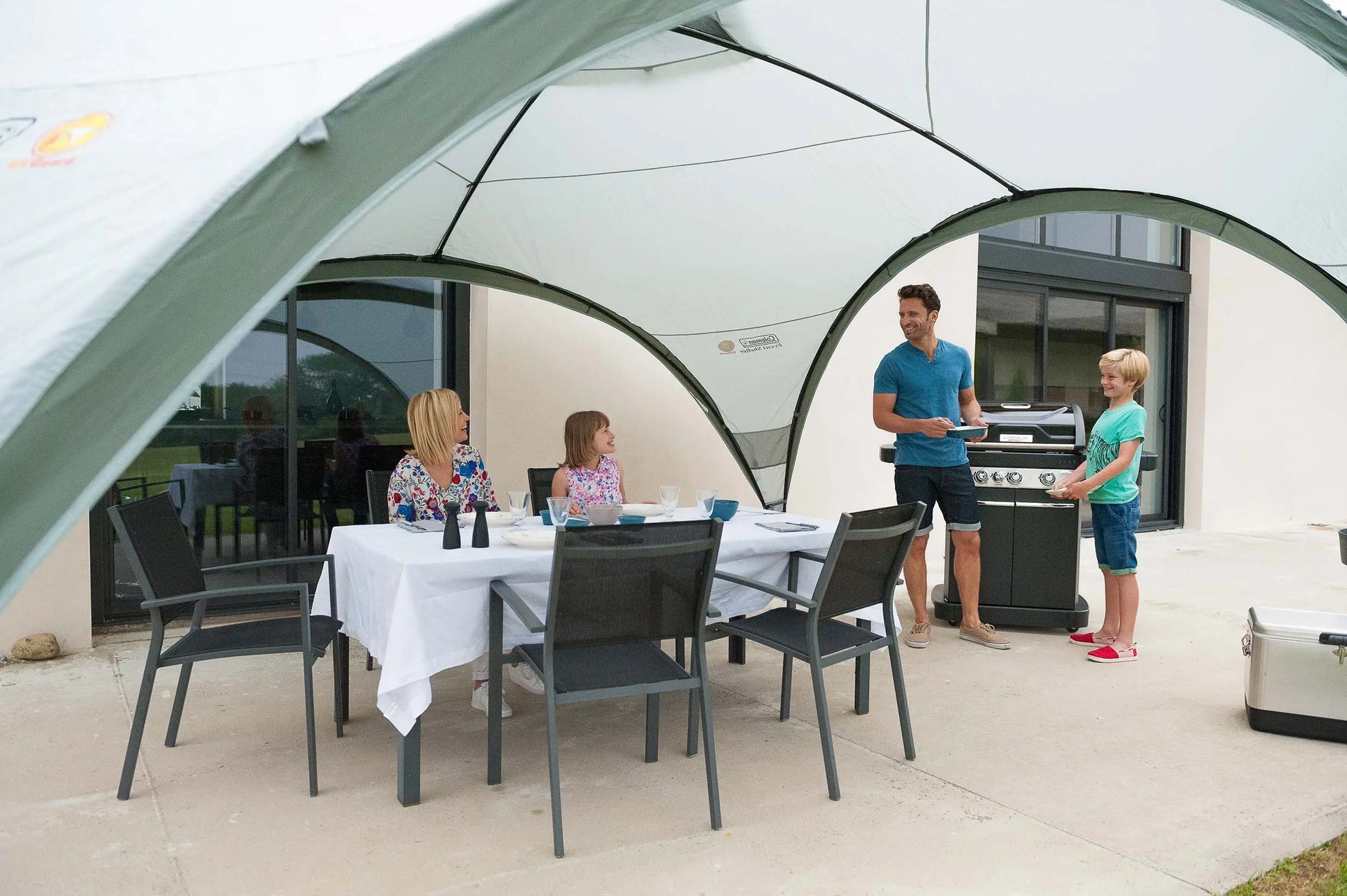 Event Shelter Pavillon XL 4.5 x 4.5m   Campingaz & Coleman