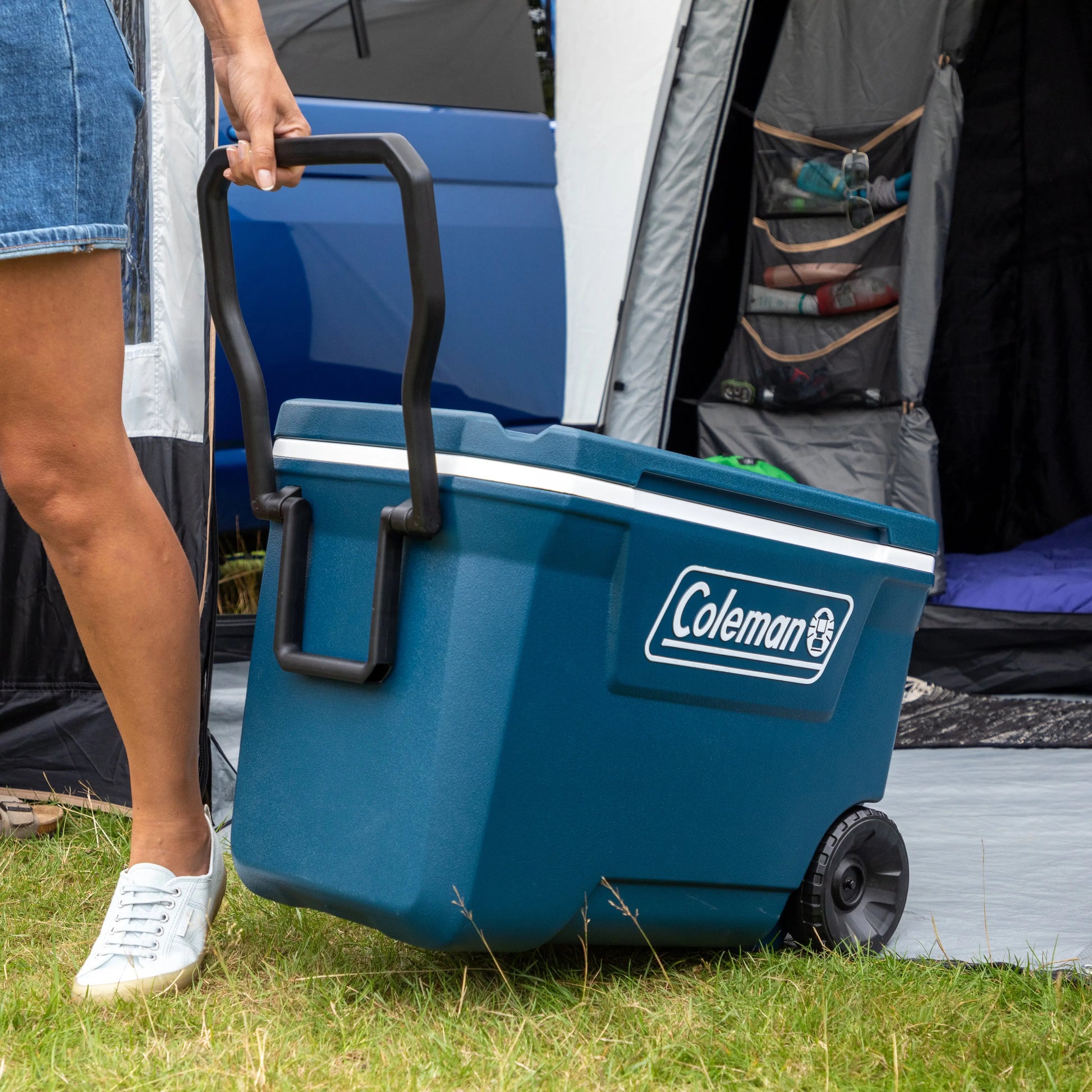 Coleman 100QT Xtreme Wheeled Kühlbox mit Rädern Coleman