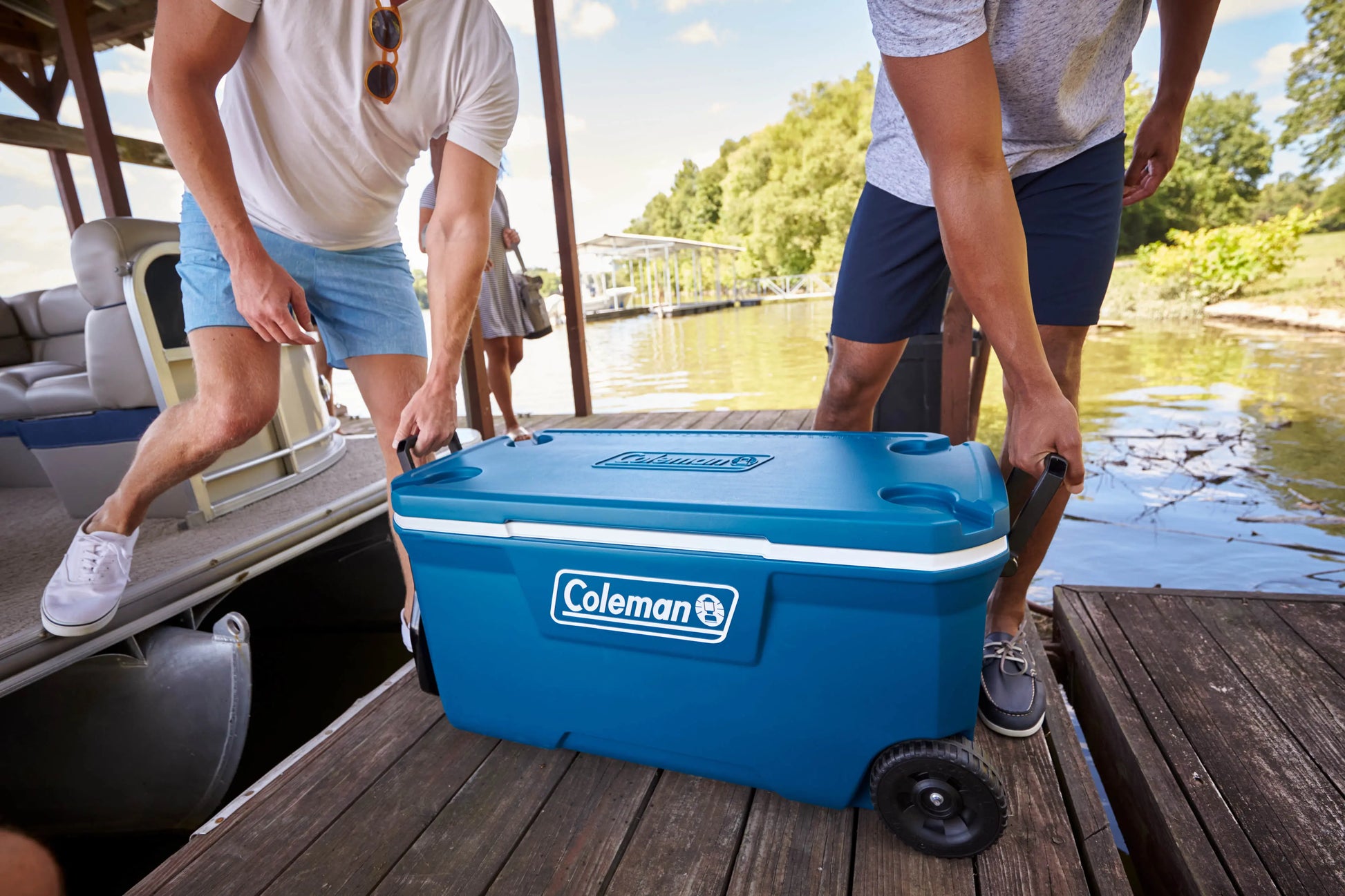 Coleman 100QT Xtreme Wheeled Kühlbox mit Rädern Coleman
