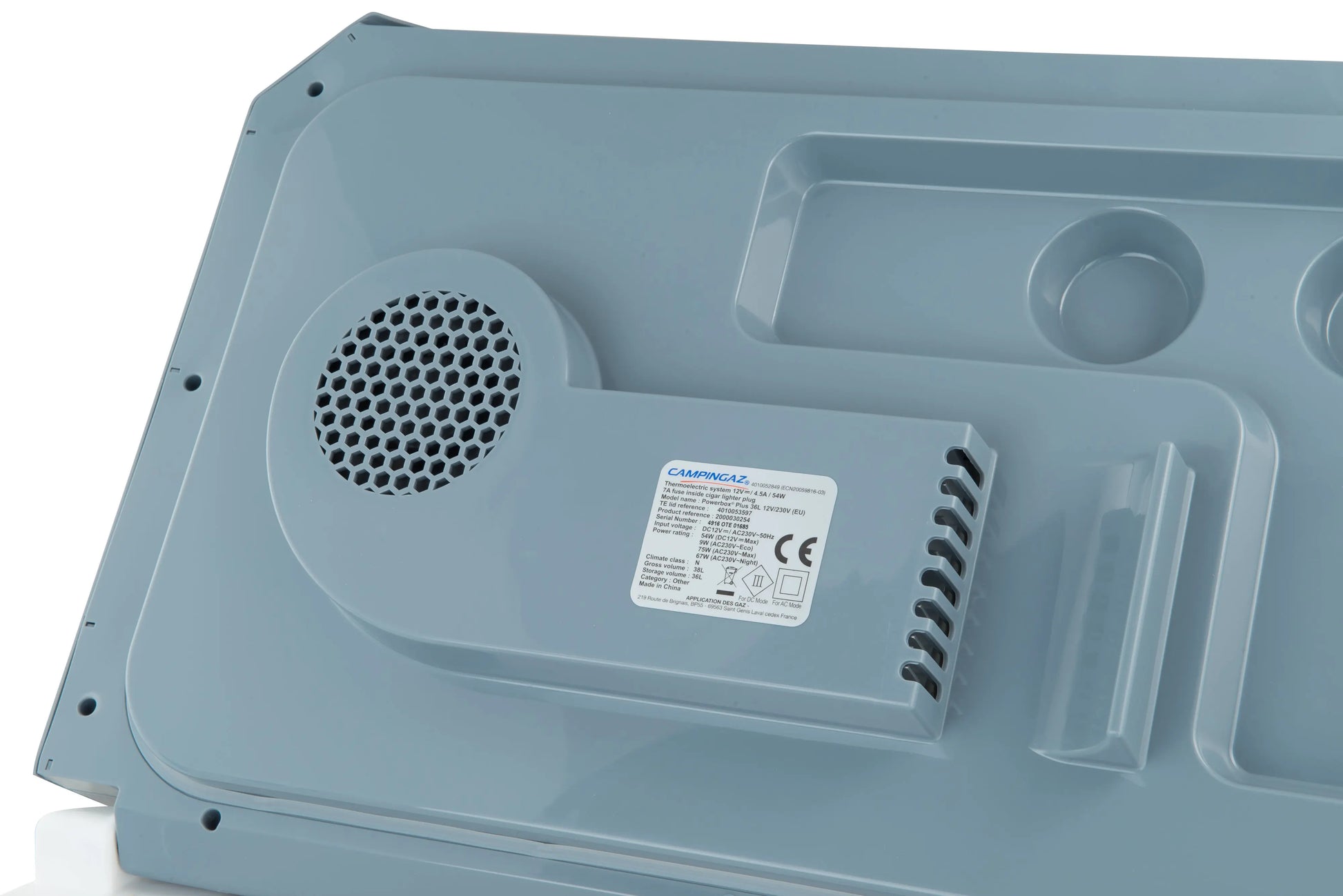 Powerbox Plus 28L 12/230V thermoelektrische Kühlbox Campingaz