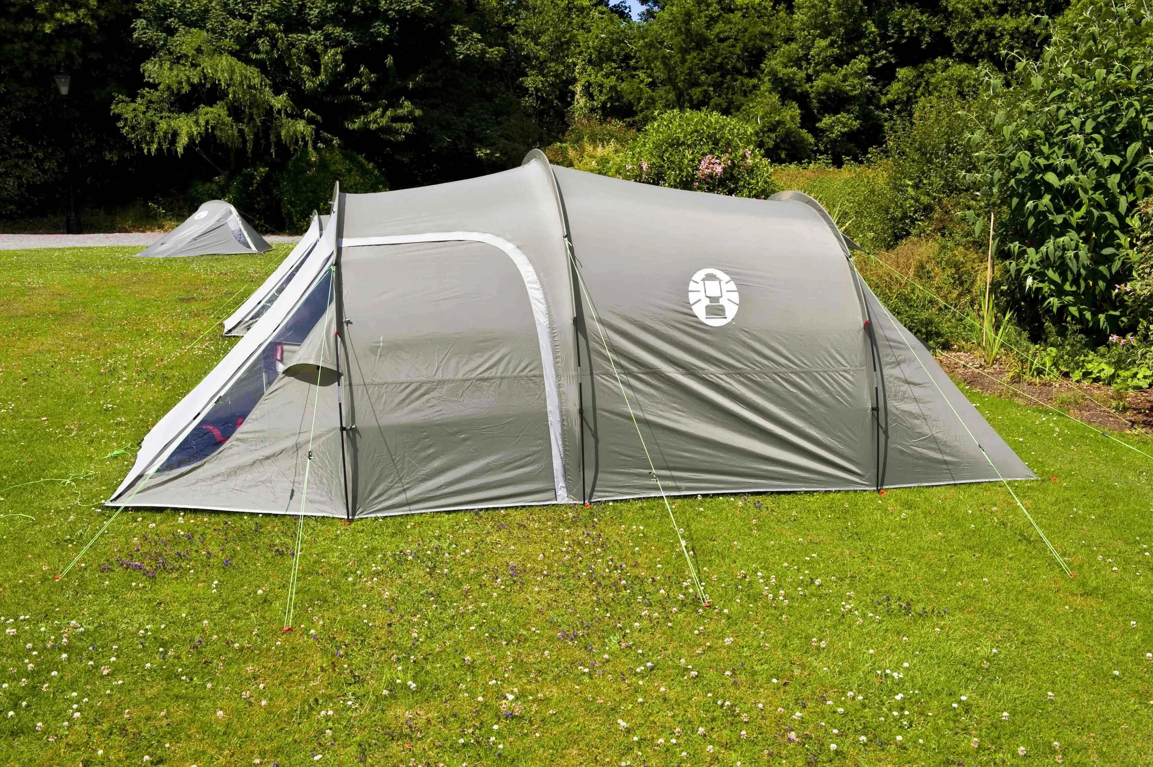 Coastline 3 Plus | lightweight 3-person tent with vestibule