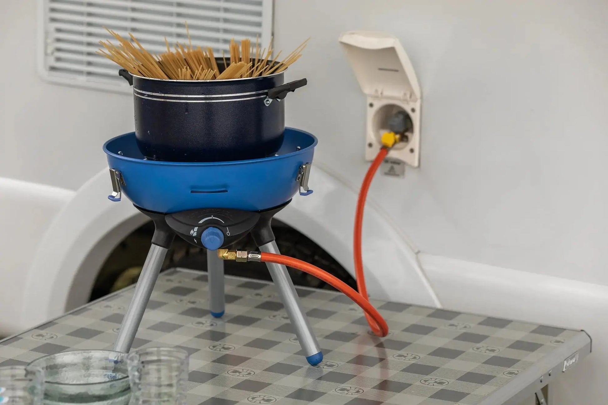 camping gasgrill 30 mbar Party Grill 400 Caravan Campinggrill | Für Wohnmobile