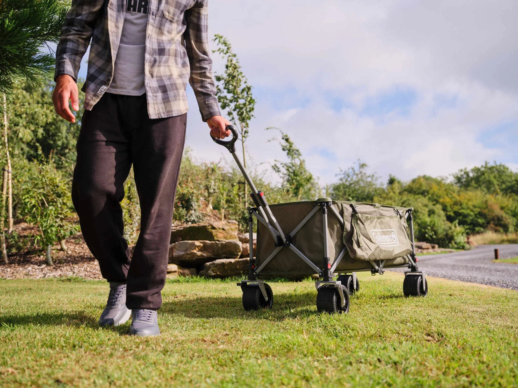 Ultimate Terrain Bollerwagen   Campingaz & Coleman