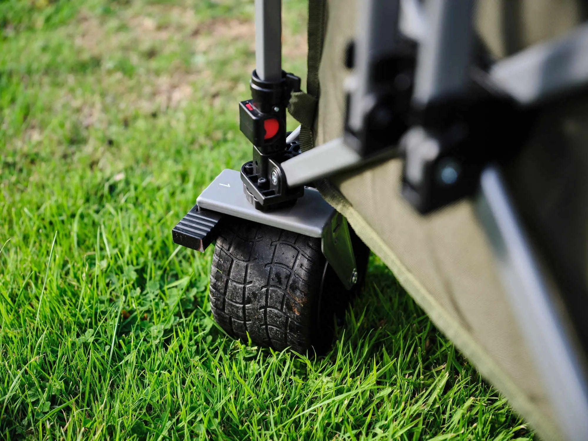 Ultimate Terrain Bollerwagen   Campingaz & Coleman