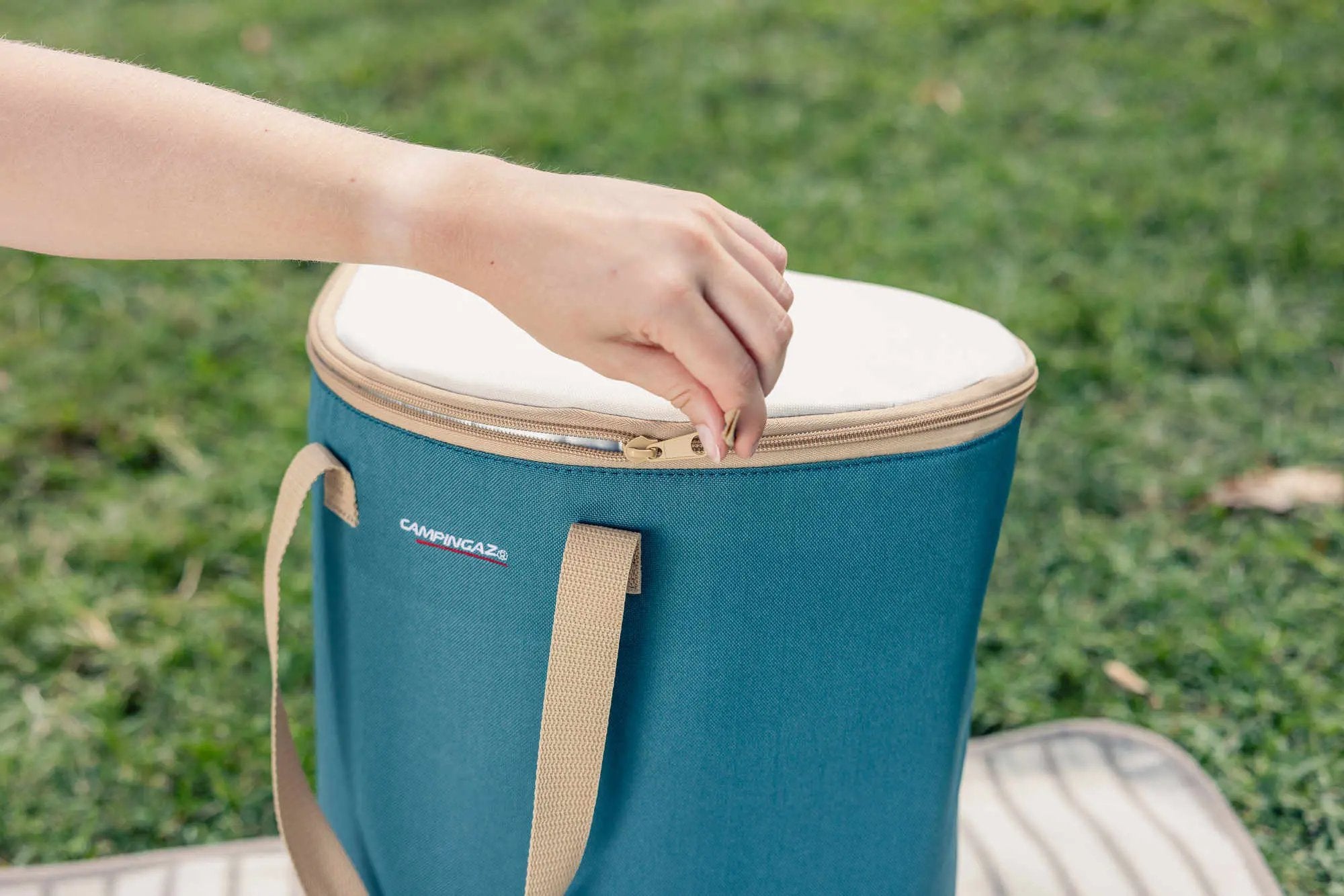 Fold´N Cool Essential Kühltasche 15L   Campingaz & Coleman