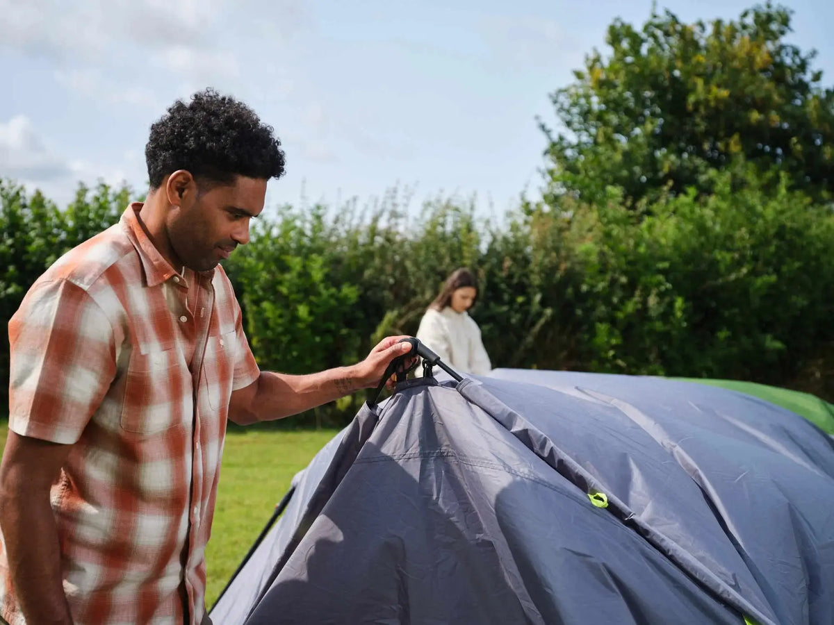 Coleman FastPitch Victoria Falls 4 BlackOut Familienzelt | 4 Personen  Zelt Campingaz & Coleman