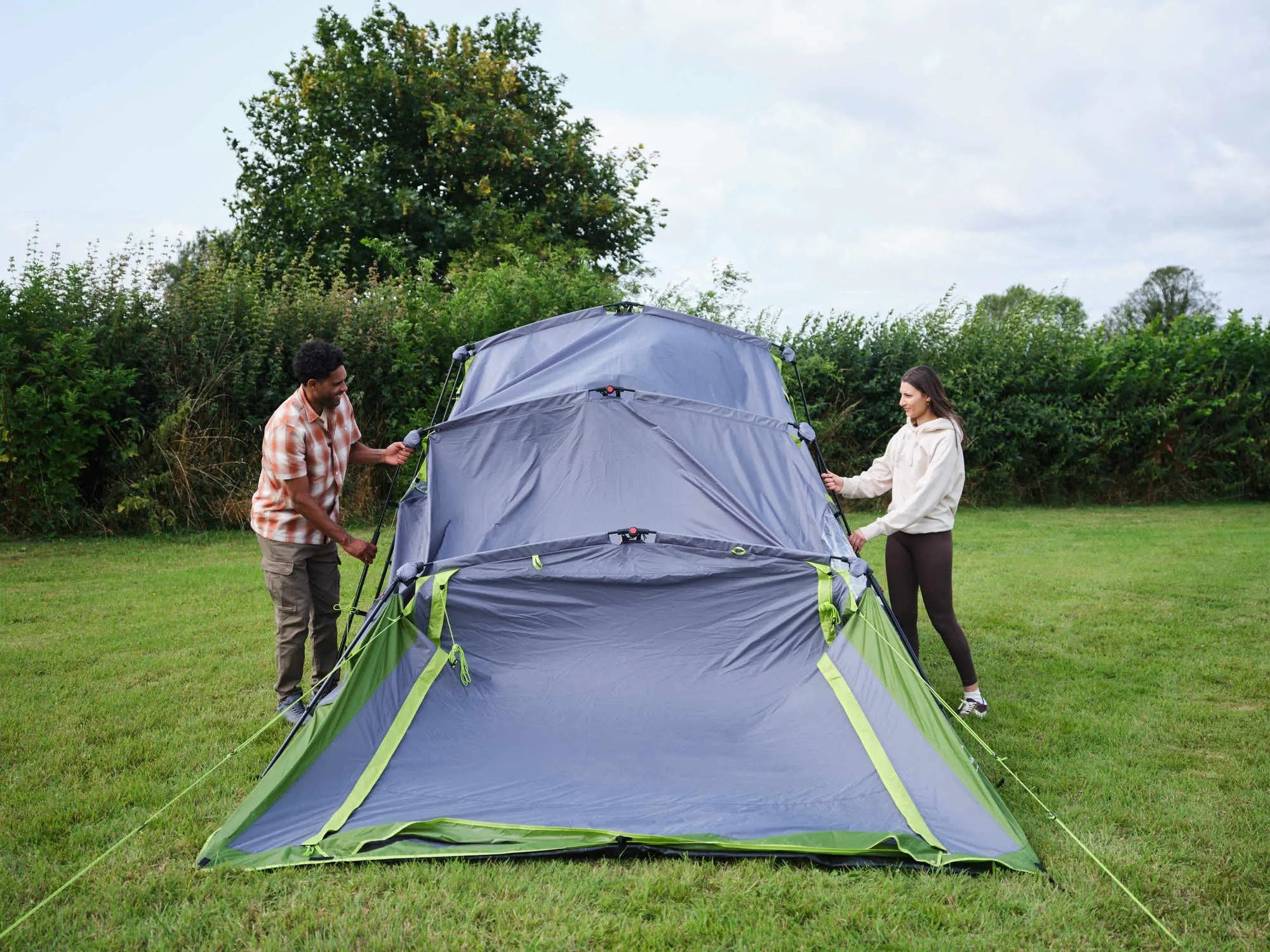 FastPitch Victoria Falls 4 BlackOut   Campingaz & Coleman