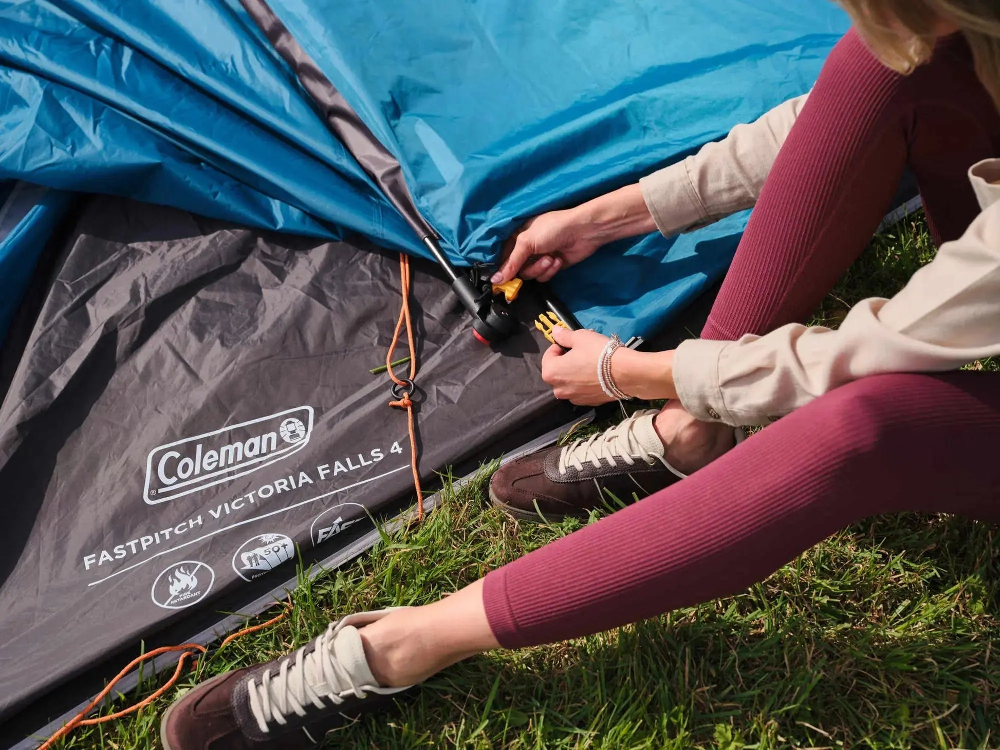 zelt freetime FastPitch Victoria Falls 4 – Family tent with quick setup & awning – Campingaz & Coleman