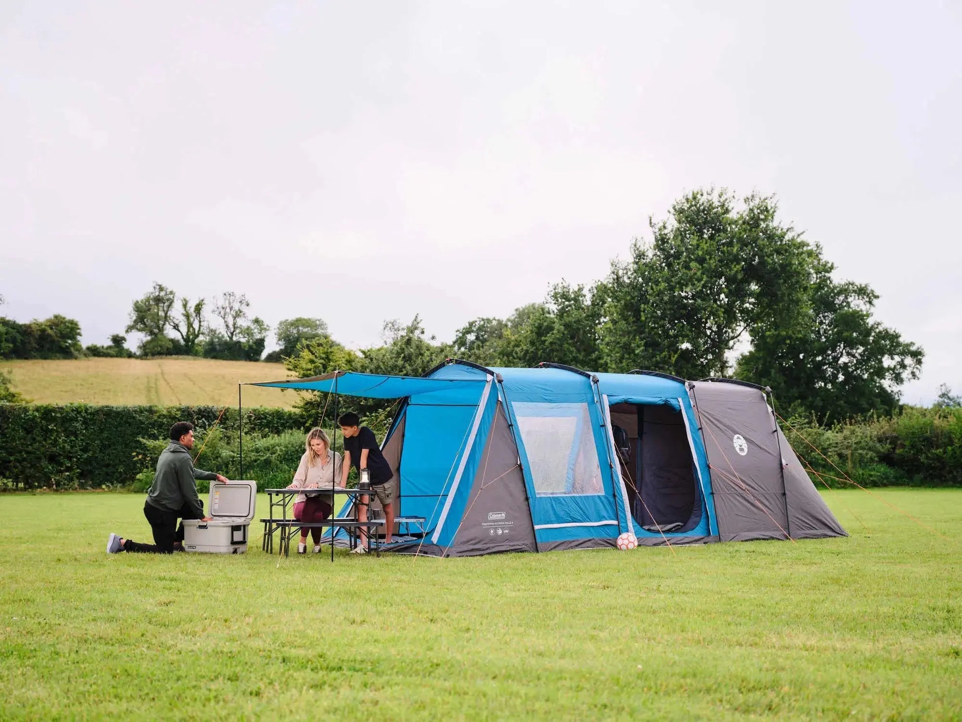 schnell zelt camping FastPitch Victoria Falls 4 – Familienzelt mit Schnellaufbau & Vorbau – Campingaz & Coleman